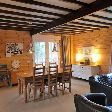 Cosy Sjalay Near The For 6-8 Persons * Buchel