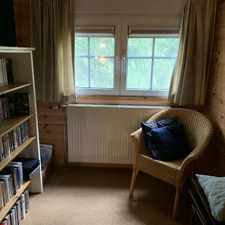 Cosy Sjalay Near The For 6-8 Persons Buchel