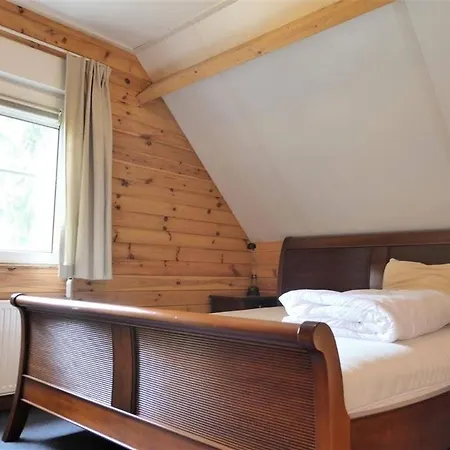 Cosy Sjalay Near The For 6-8 Persons *