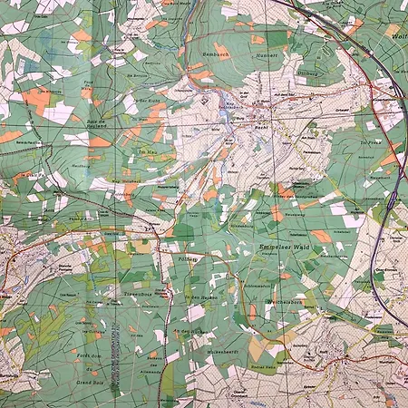 Cosy Sjalay Near The For 6-8 Persons Buchel