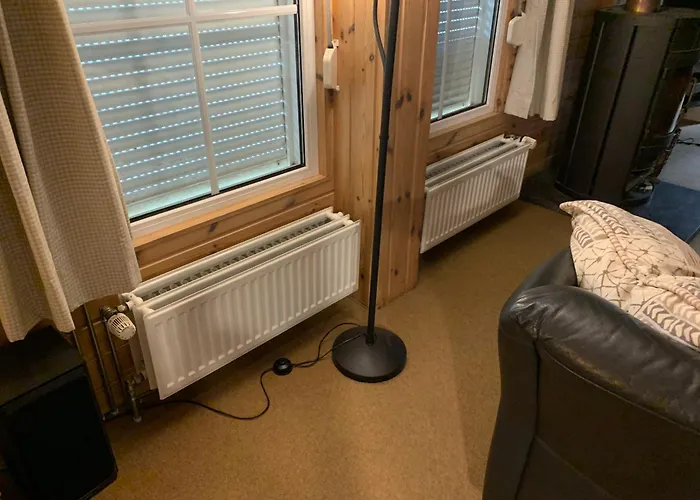 Cosy Sjalay Near The For 6-8 Persons * Buchel