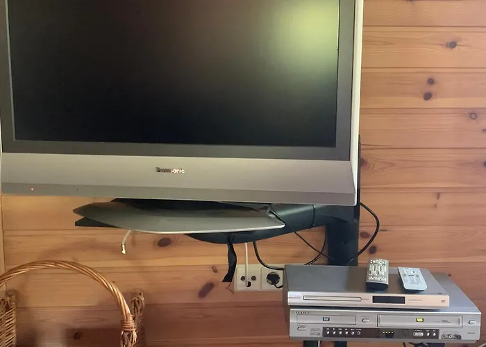 Cosy Sjalay Near The For 6-8 Persons